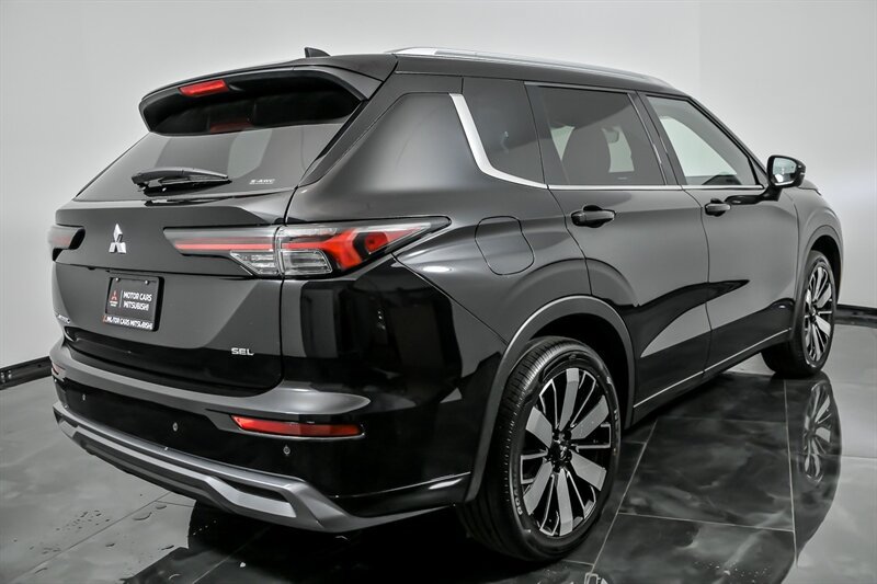 New 2026 Mitsubishi Outlander SEL AWD/4WD image 8