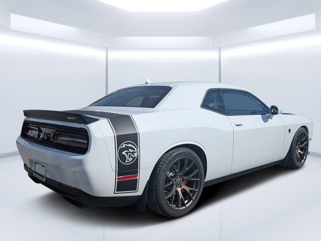 Used 2016 Dodge Challenger SRT Hellcat RWD image 3