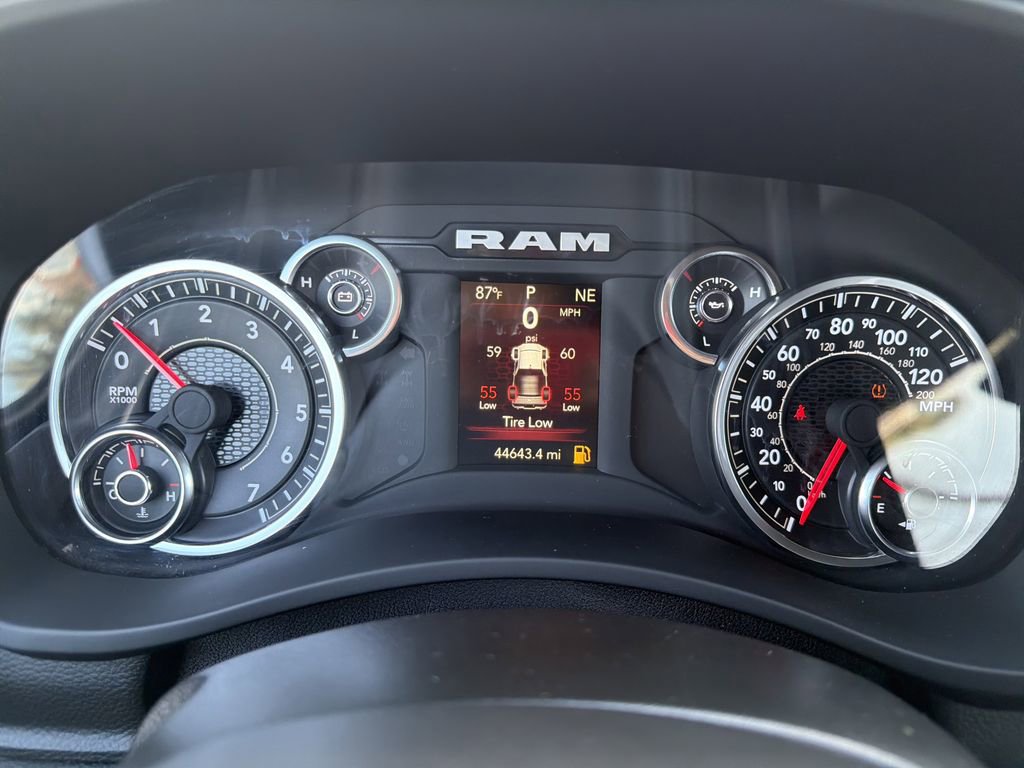 Used 2024 RAM 2500 Big Horn image 38