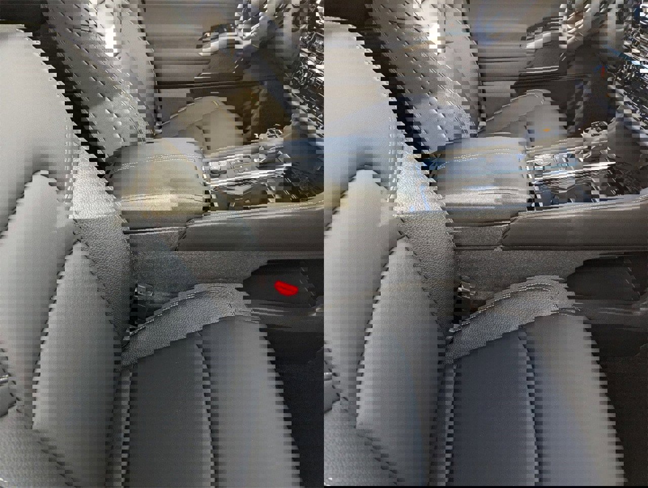 New 2025 Nissan Pathfinder SL image 29