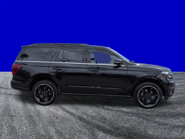 Certified 2023 Ford Expedition Limited RWD image 3