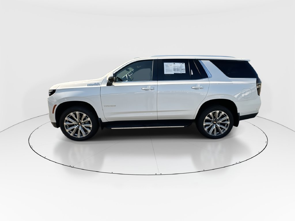 Used 2025 Chevrolet Tahoe High Country AWD/4WD image 5