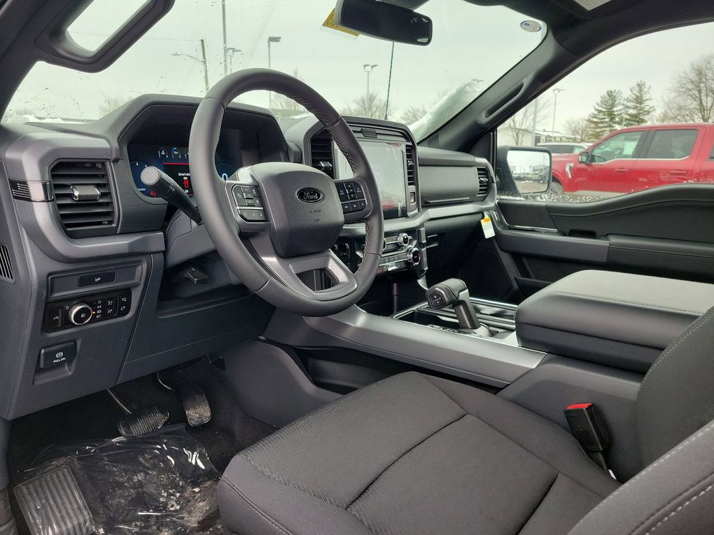 New 2026 Ford F150 XLT w/ Equipment Group 302A MID image 20