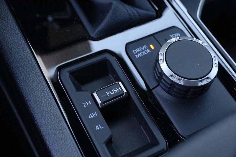 New 2026 Toyota Tundra SR5 image 18