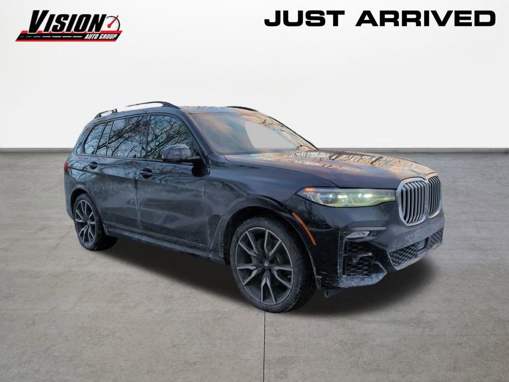 Used 2019 BMW X7 xDrive50i w/ M Sport Package image 3