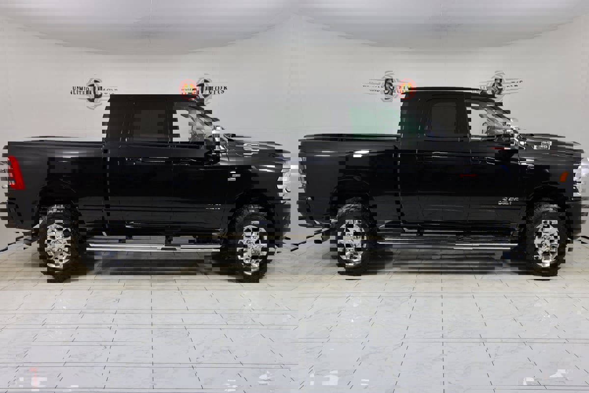 Used 2023 RAM 3500 Laramie image 2