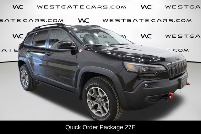 Used 2022 Jeep Cherokee Trailhawk image 2