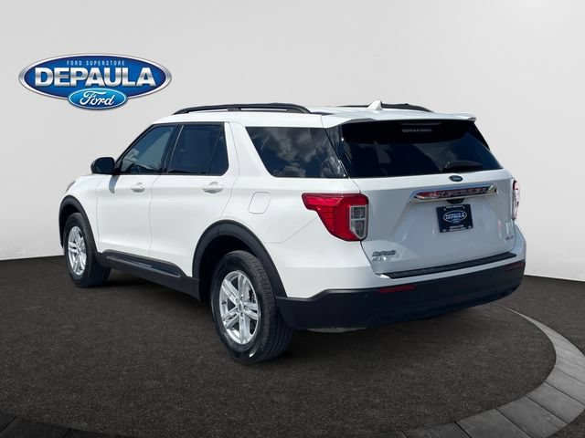Used 2023 Ford Explorer XLT AWD/4WD image 4