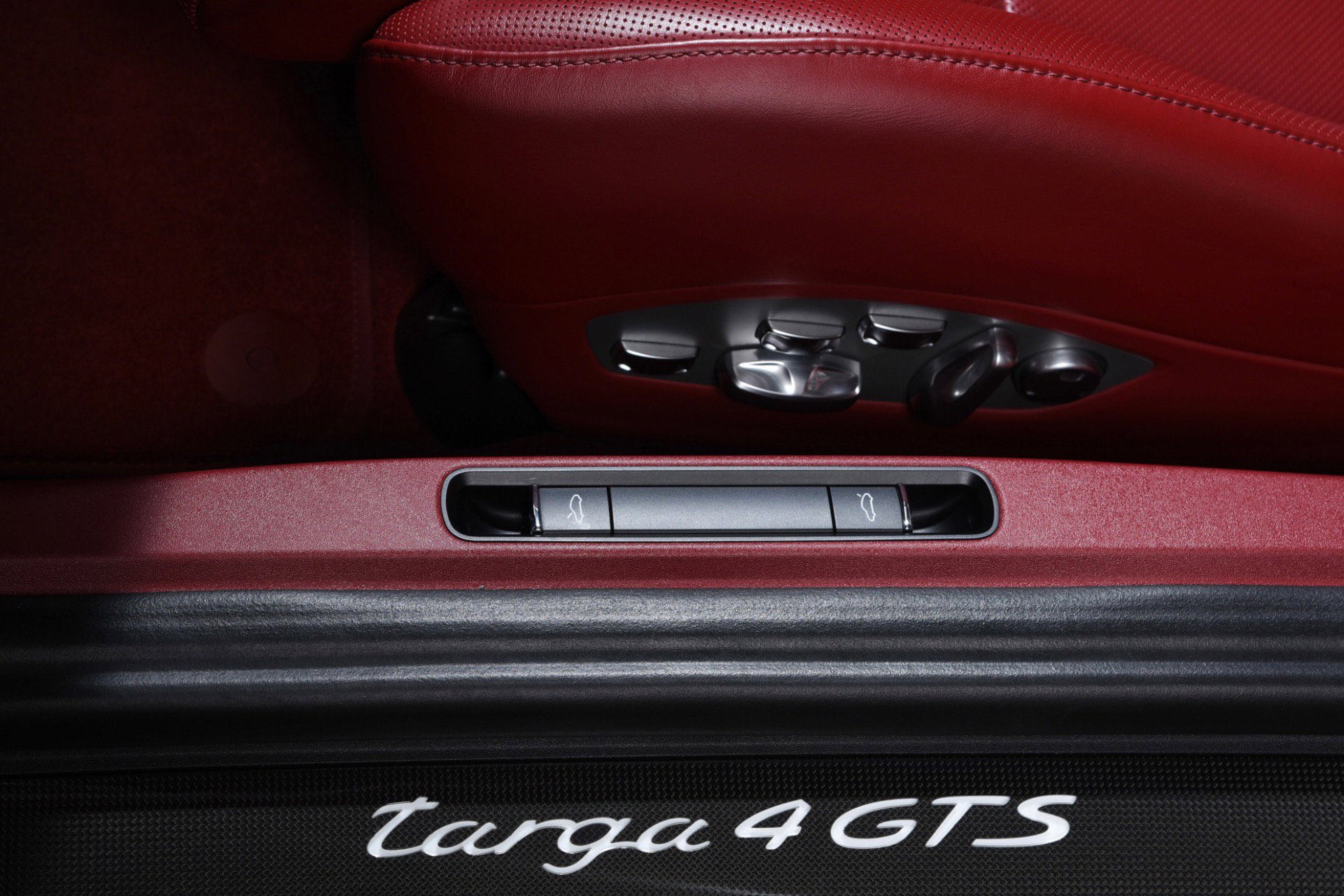 Used 2019 Porsche 911 Targa 4 GTS image 29