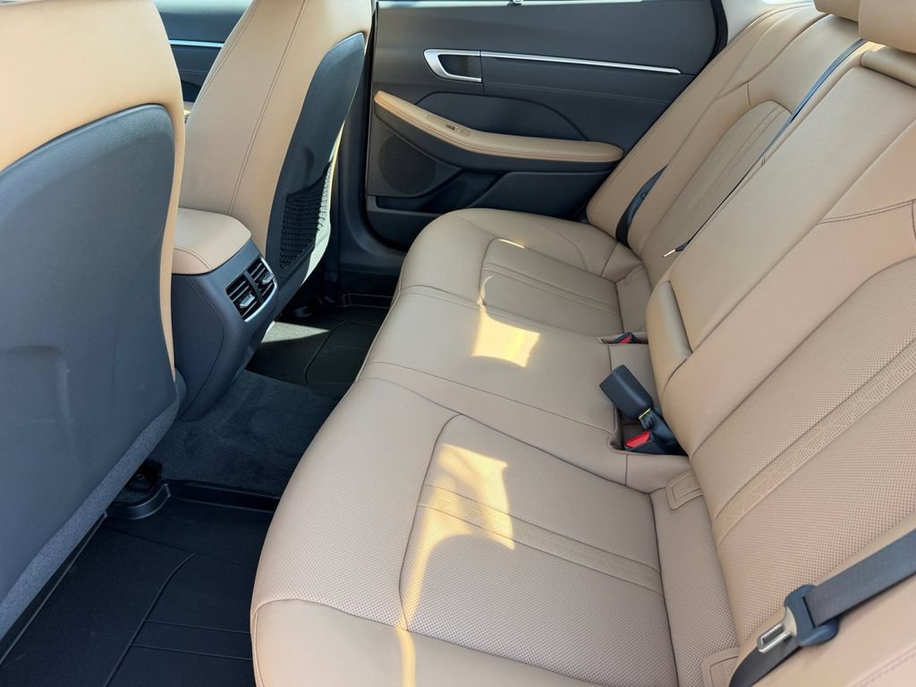 New 2026 Hyundai Sonata Limited FWD image 13