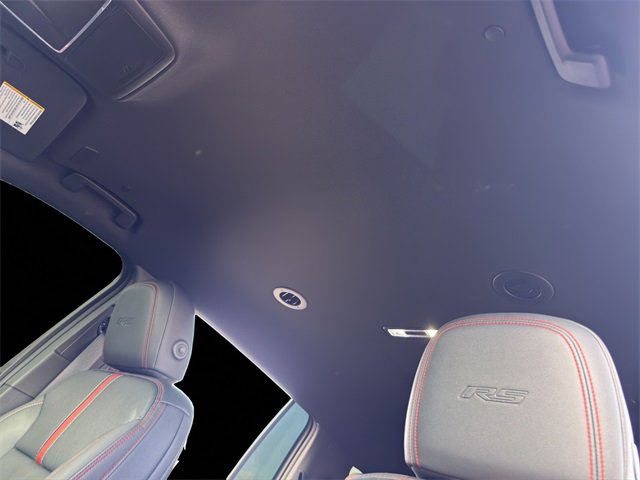 Used 2026 Chevrolet Traverse RS image 23