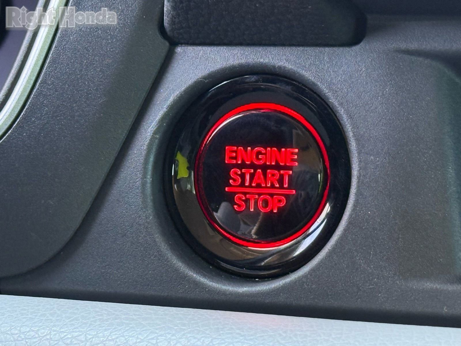 Certified 2025 Honda Pilot EX-L image 27