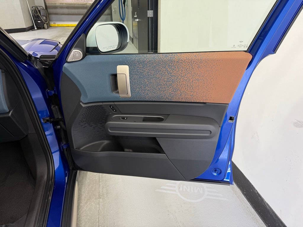 Certified 2025 MINI Cooper Countryman S image 28