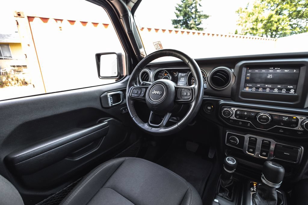 Used 2022 Jeep Wrangler Sport AWD/4WD image 24