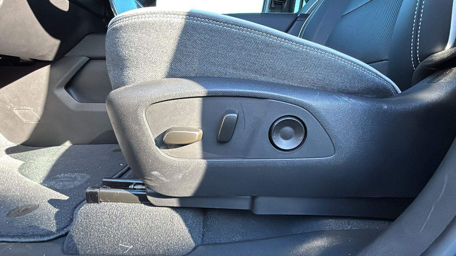 New 2026 GMC Sierra EV Elevation image 21