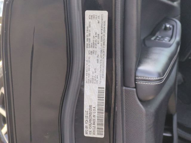 Used 2024 Jeep Grand Cherokee Limited image 26