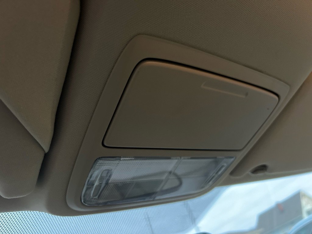 Used 2010 Honda Accord LX-P image 36