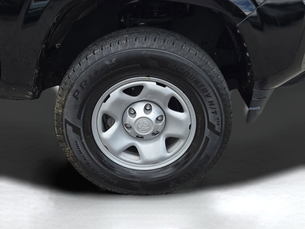 Used 2023 Toyota Tacoma SR5 image 6