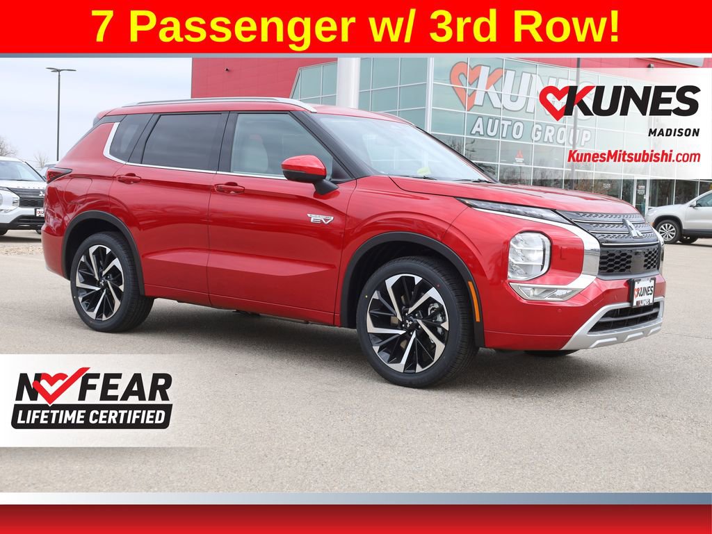 New 2025 Mitsubishi Outlander SEL