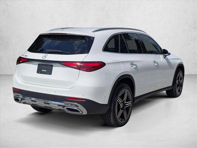 New 2027 Mercedes-Benz GLC 300 image 2