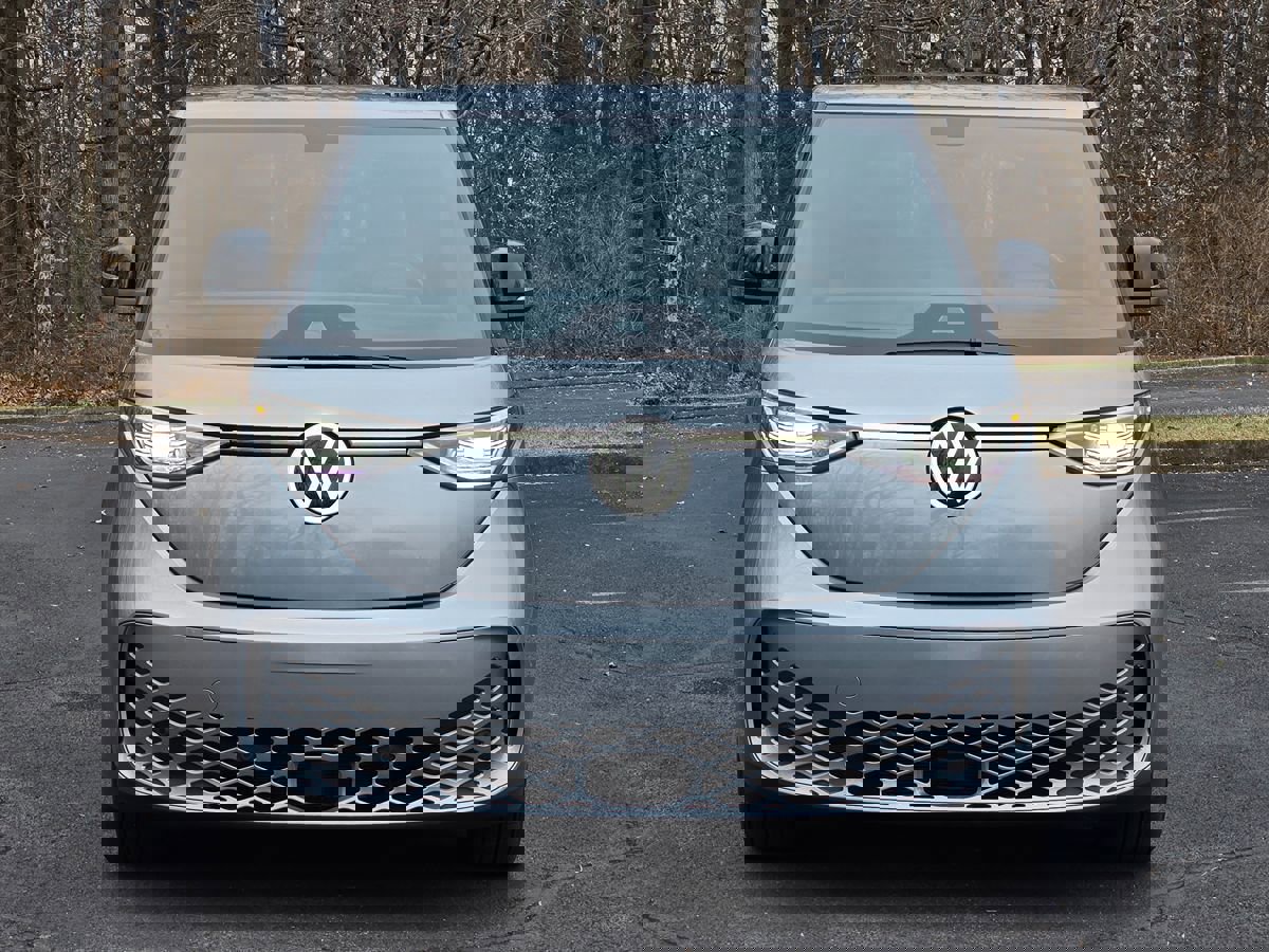Used 2025 Volkswagen ID. Buzz Pro S image 10