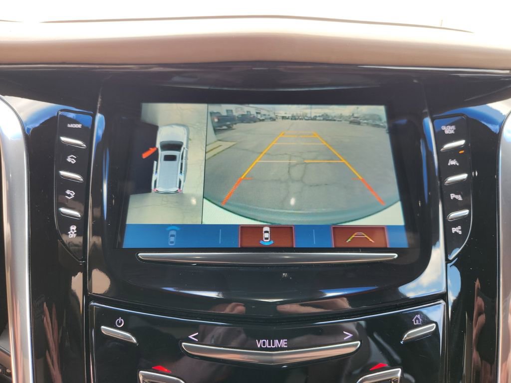 Used 2019 Cadillac Escalade ESV Platinum image 31