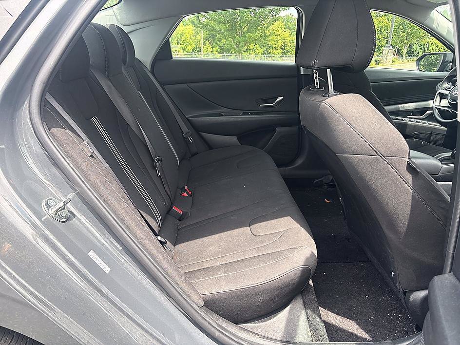 Used 2024 Hyundai Elantra SEL FWD image 20
