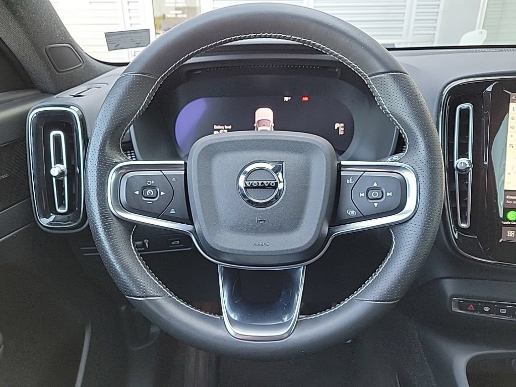 Used 2021 Volvo XC40 P8 Recharge AWD/4WD image 22