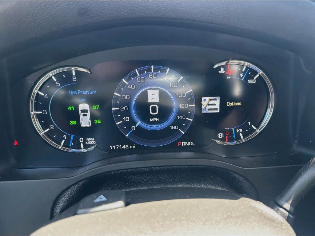 Used 2018 Cadillac Escalade ESV Luxury RWD image 42