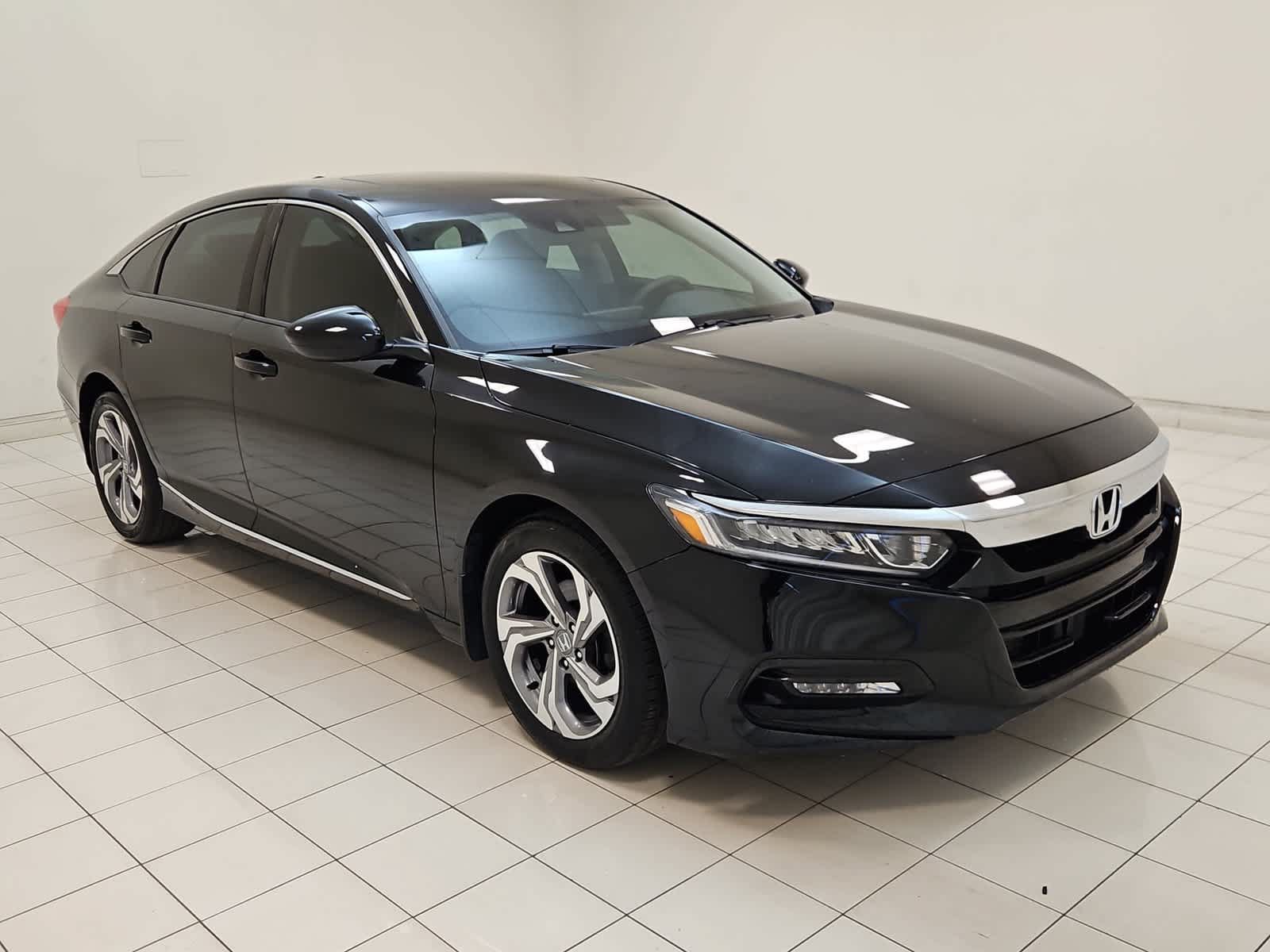 Used 2018 Honda Accord EX image 25