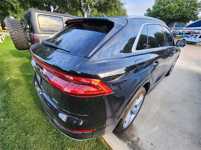 Used 2022 Audi Q8 Premium Plus w/ Premium Plus Package AWD/4WD image 6