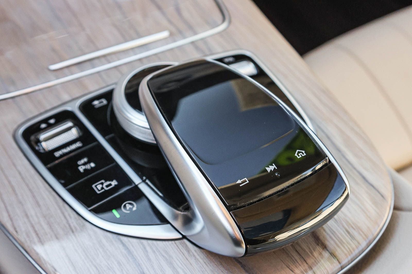 Used 2020 Mercedes-Benz E 450 Coupe image 38