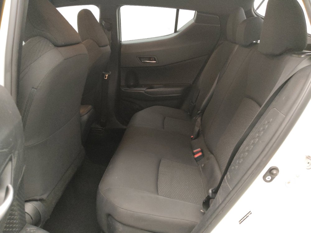 Used 2018 Toyota C-HR XLE image 18