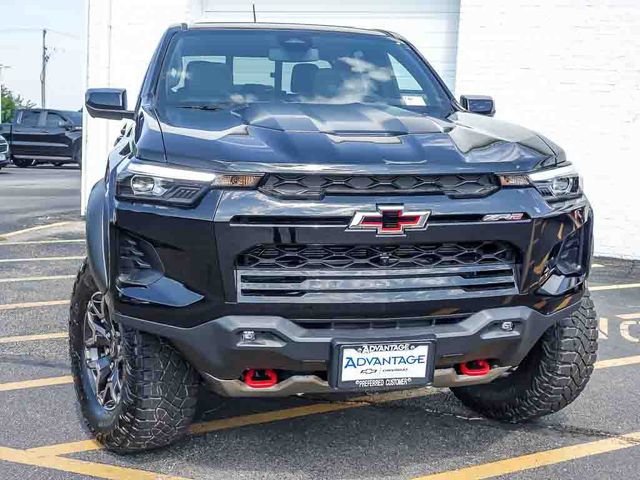 New 2026 Chevrolet Colorado ZR2 w/ Technology Package AWD/4WD image 11