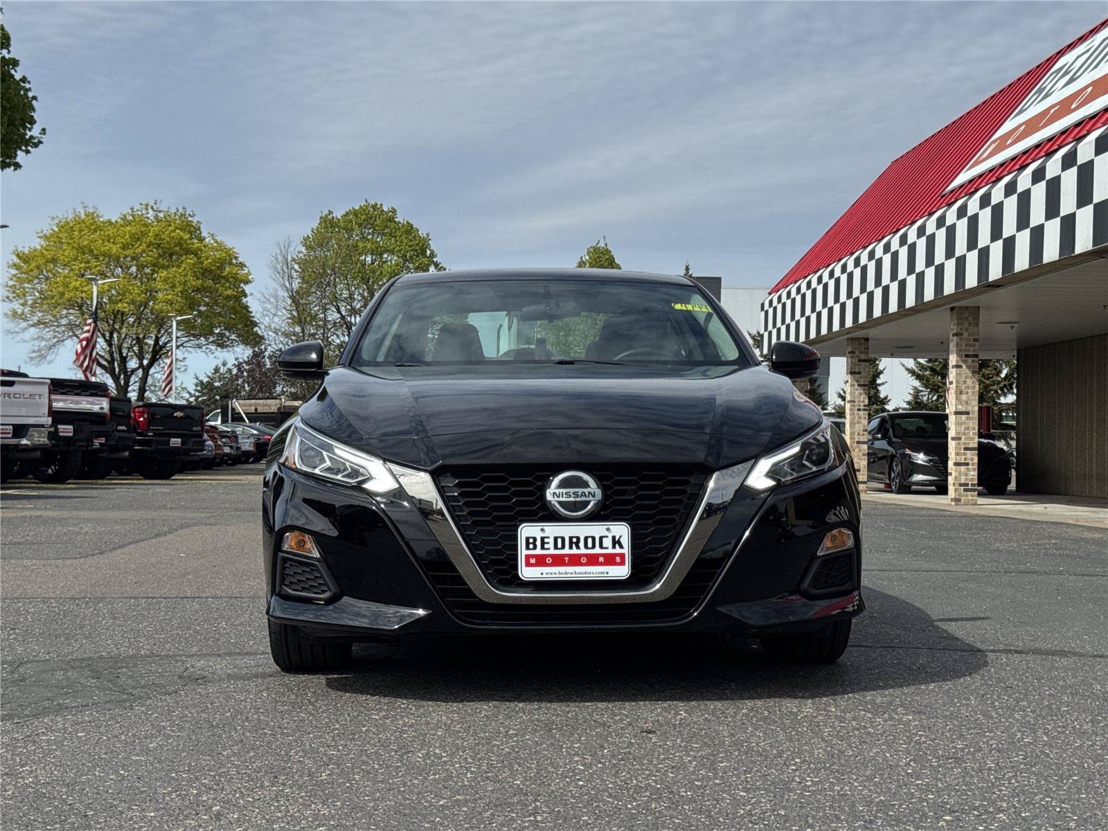 Used 2019 Nissan Altima 2.5 SR w/ SR Premium Package AWD/4WD image 2