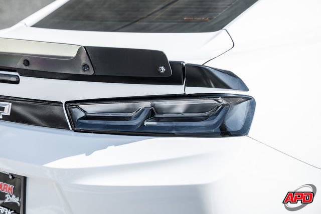 Used 2018 Chevrolet Camaro SS image 49