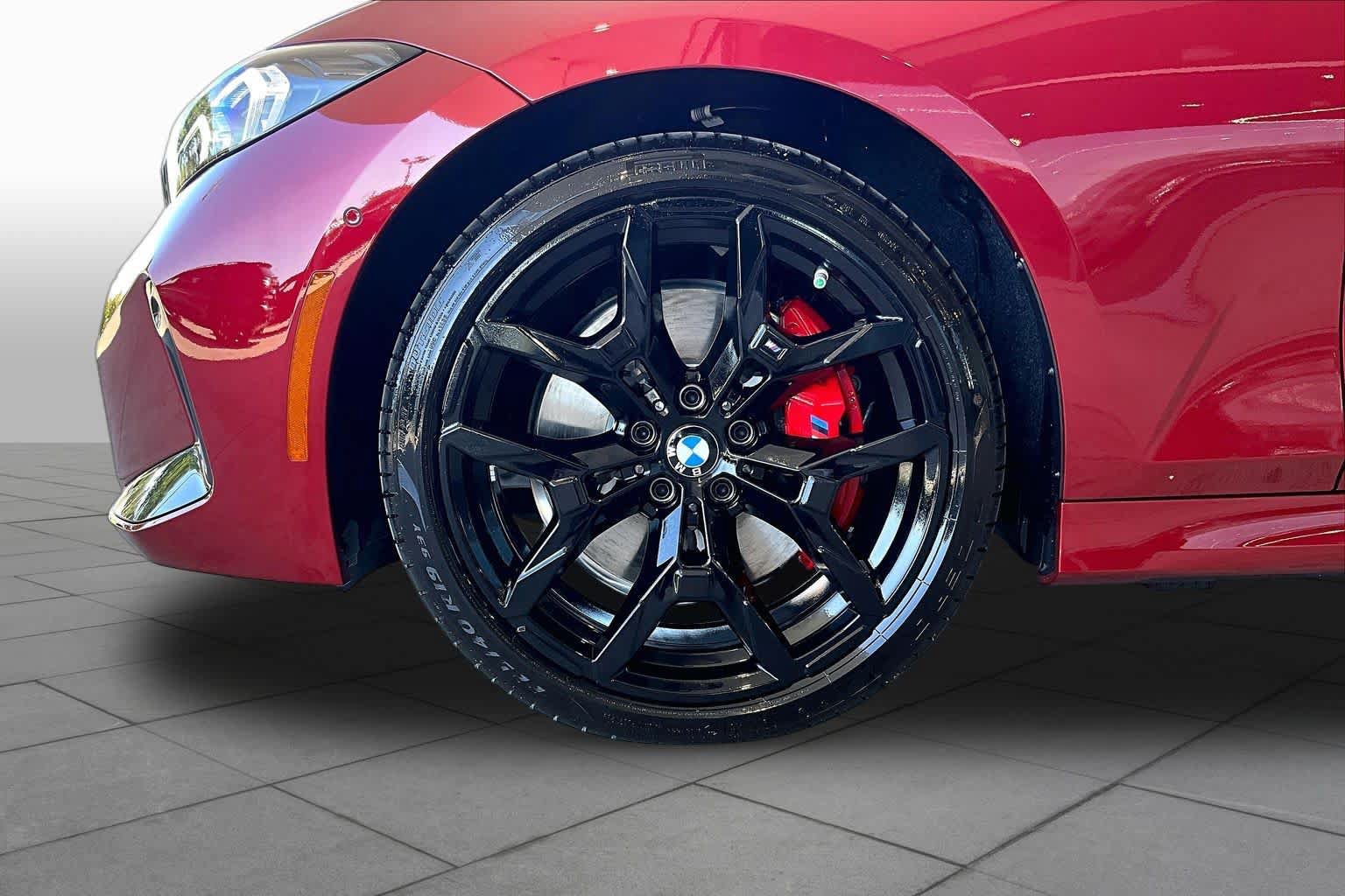 New 2026 BMW 330i Sedan w/ M Sport Package RWD image 11