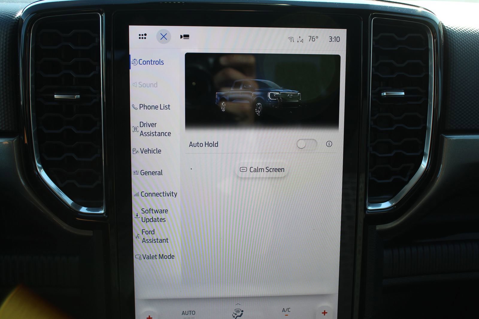 New 2025 Ford Ranger XLT w/ Equipment Group 301A High image 28