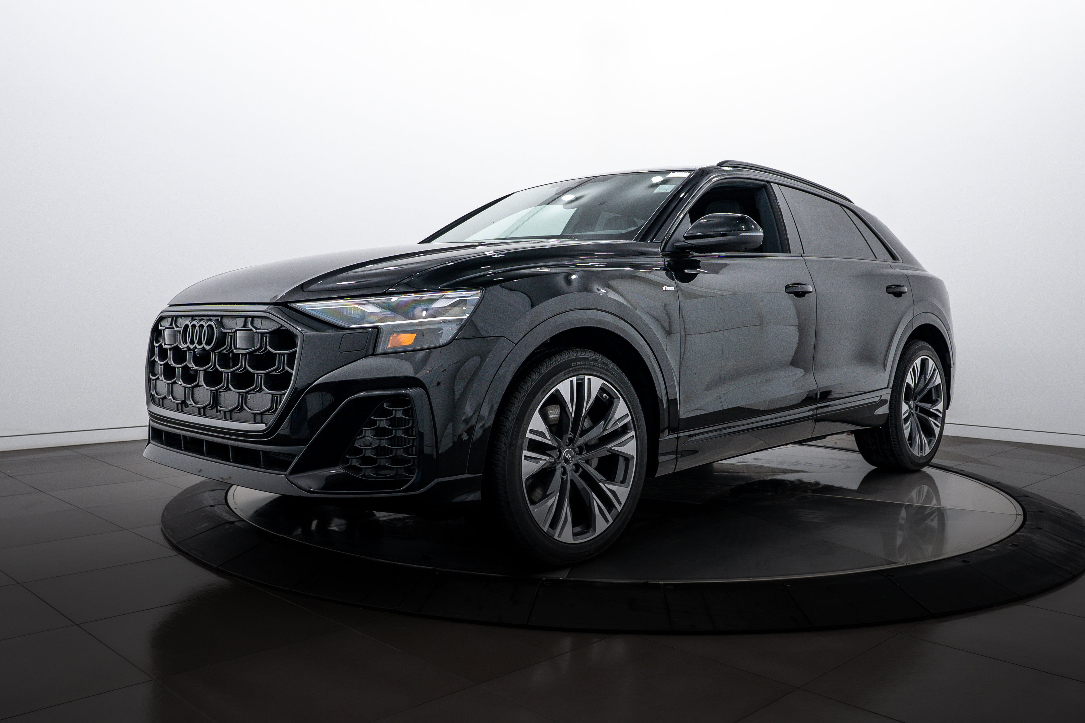 New 2026 Audi Q8 Premium Plus AWD/4WD image 6