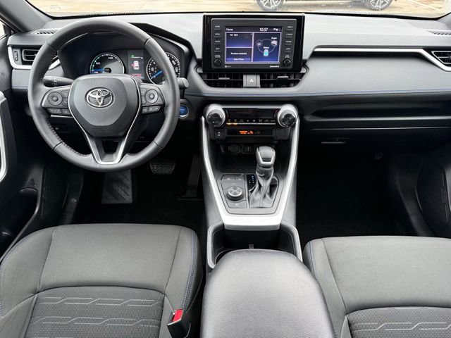 Used 2022 Toyota RAV4 SE AWD/4WD image 24