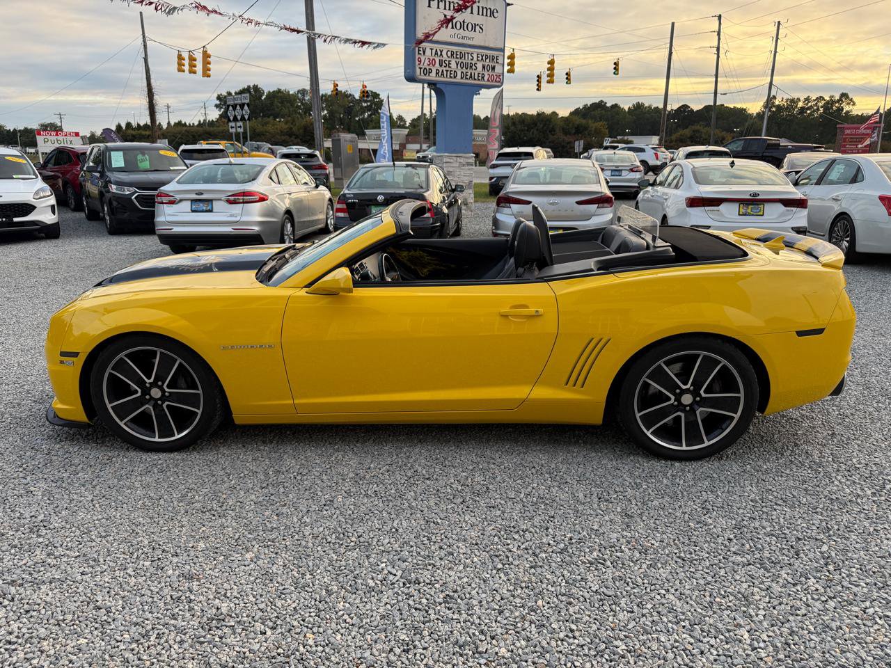 Used 2011 Chevrolet Camaro SS w/ RS Package image 2
