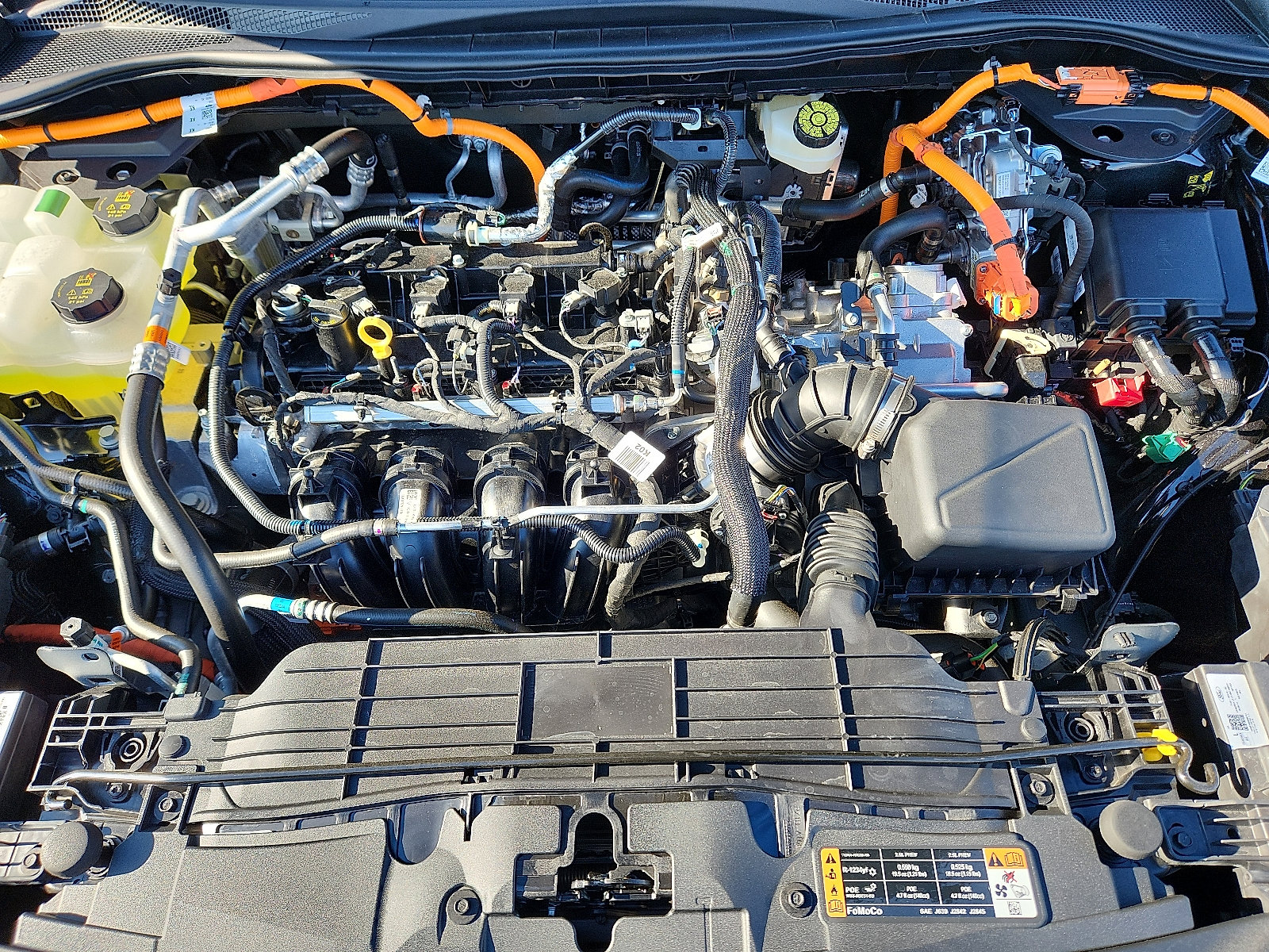 Used 2025 Ford Escape SE image 27