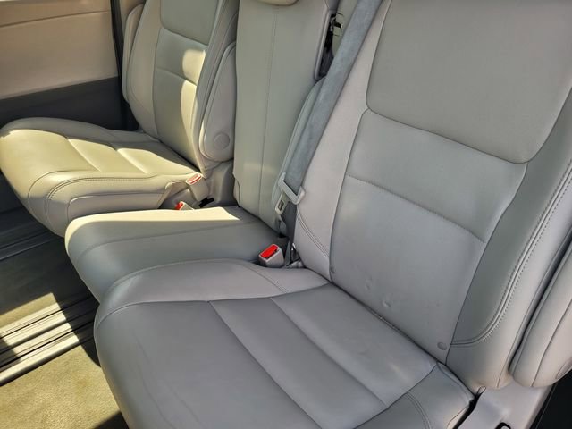 Used 2015 Toyota Sienna XLE FWD image 13