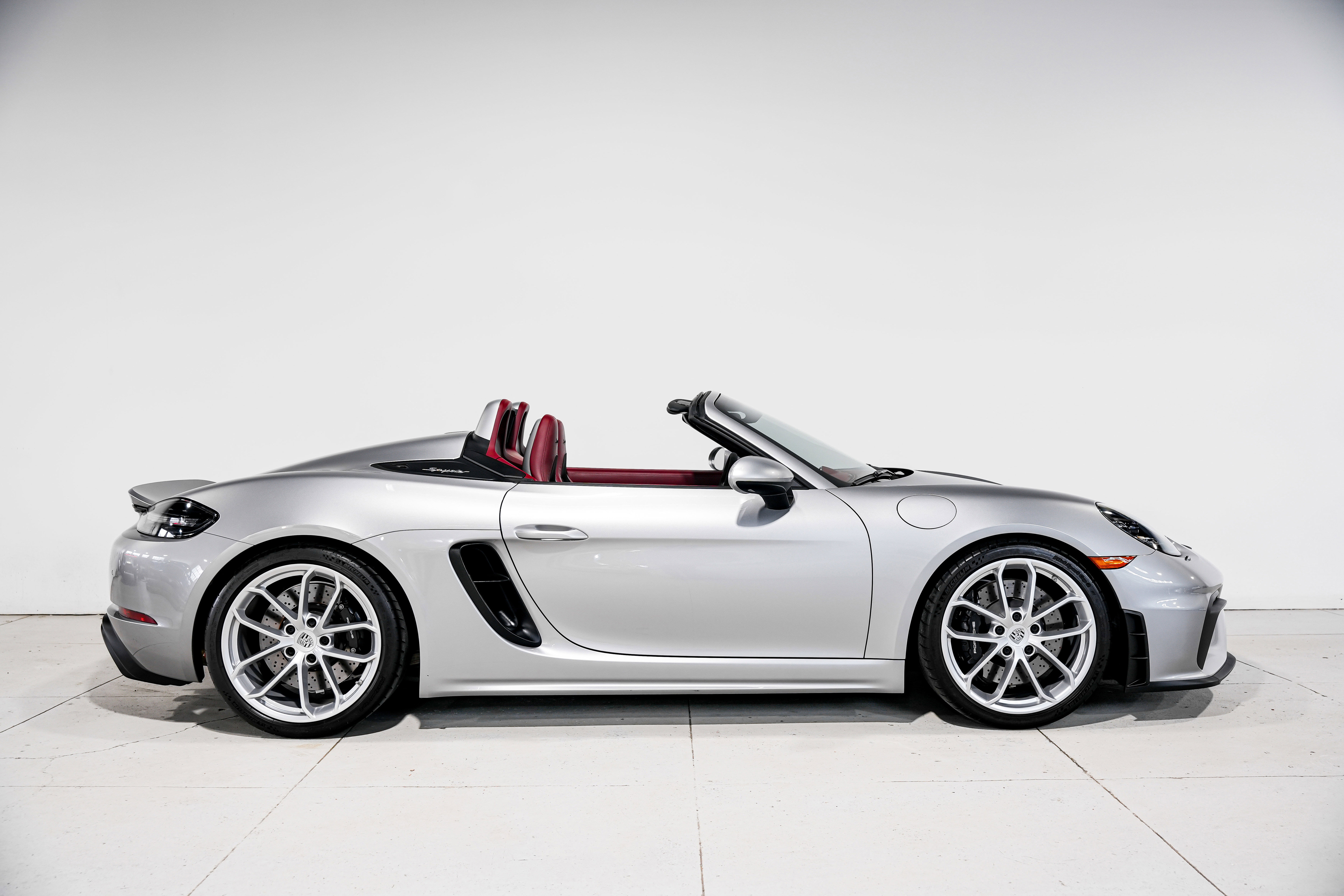 Used 2022 Porsche 718 Boxster Spyder image 3