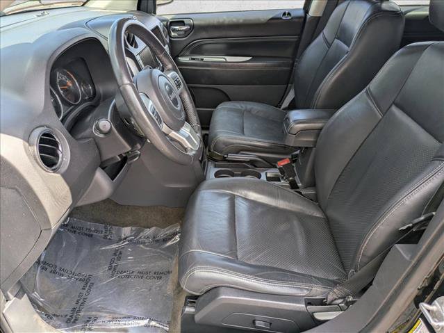 Used 2016 Jeep Compass High Altitude AWD/4WD image 15