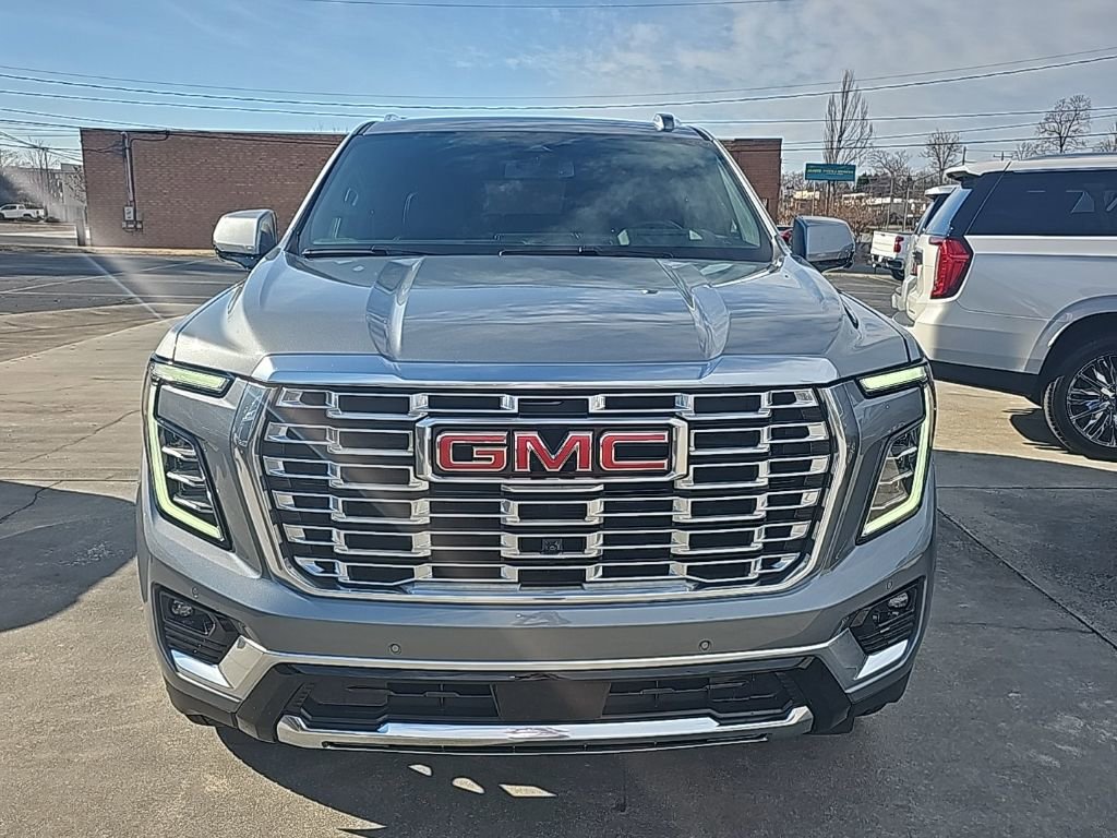 Certified 2025 GMC Yukon Denali image 3