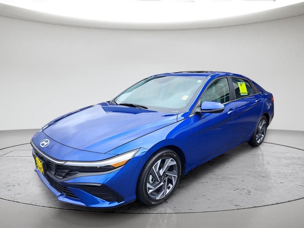 Used 2026 Hyundai Elantra Limited FWD image 1
