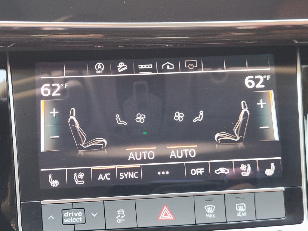 Certified 2023 Audi Q7 3.0T Premium Plus w/ Premium Plus Package AWD/4WD image 24