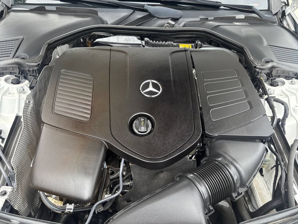 Used 2024 Mercedes-Benz C 300 Sedan image 19