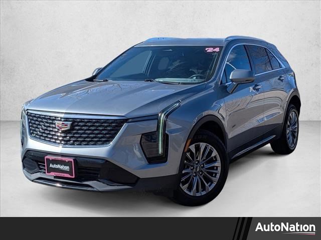 Used 2024 Cadillac XT4 Premium Luxury image 1